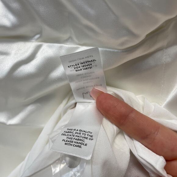 Lulus Women's Luxe Destiny White Satin Backless Halter Mermaid Maxi Dress Medium - Picture 7 of 9